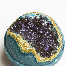 Load image into Gallery viewer, PREORDER: Spring Geode Luxury Bath Bombs
