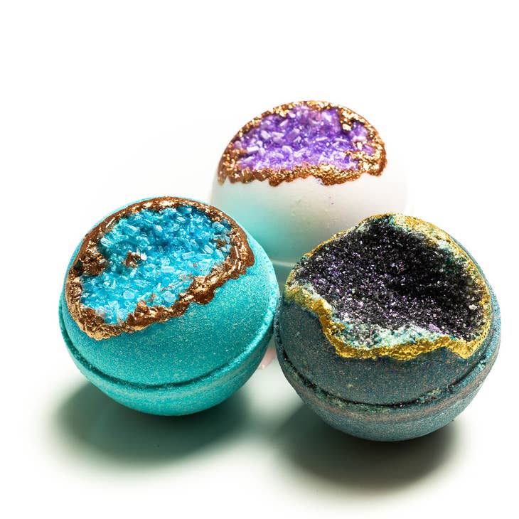 PREORDER: Spring Geode Luxury Bath Bomb Sets